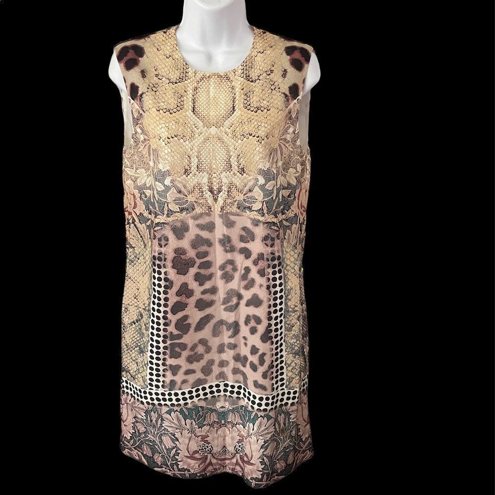 #120 NWT Animal floral print sleeveless dress
